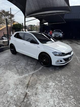 VOLKSWAGEN POLO 1.0 200 TSI HIGHLINE AUTOMÁTICO VOLKSWAGEN POLO 1.0 200 TSI HIGHLINE AUTOMÁTICO